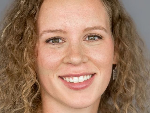 Portrait Hannah Schneider