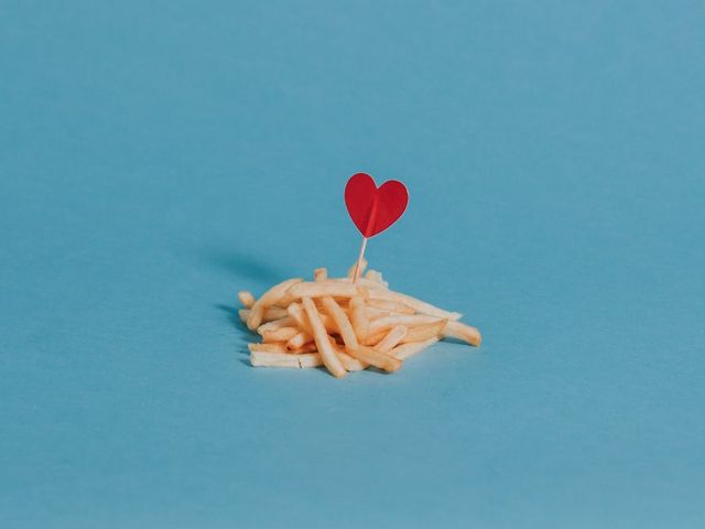 Every year, 119 million tonnes of used vegetable oil are produced worldwide, mainly from commercial kitchens and restaurants. A pile of fries with a heart stick in it
