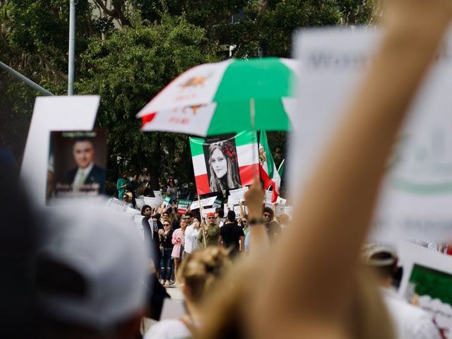 Demonstration zur Unterstützung der iranischen Proteste in Santa Monica