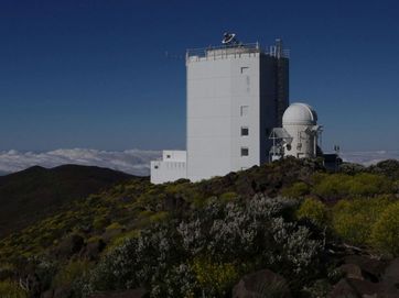 Solar telescope GREGOR