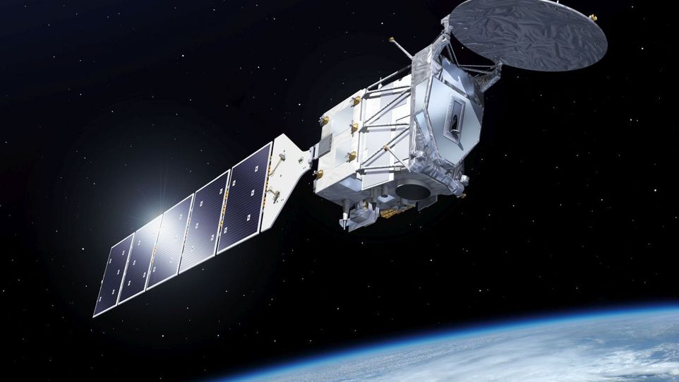 EarthCARE, artistic view Graphic of the satellite