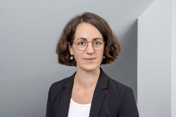 Zukunftsfähig durch mehr Arbeit? Ansätze für eine sozial- und geschlechtergerechte Verteilung von Erwerbsarbeit und Care-Arbeit