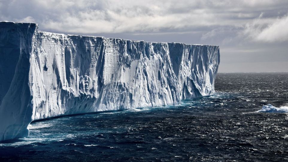 Arktische Eiskante