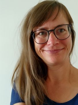 Julia Roos