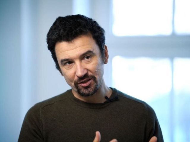 Portrait Dario Riccardo Valenzano 