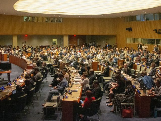 Menschen in einem Konferenzsaal